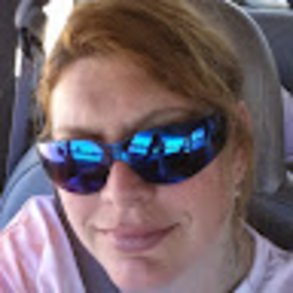 Meet your Posher, Crystal